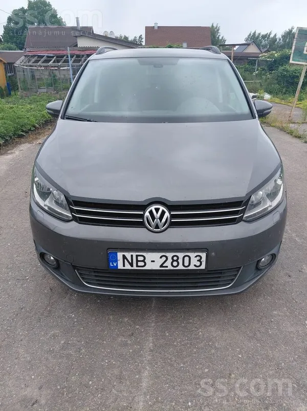 Volkswagen Pārdodu ģimenes auto 7-vietīgs labā tehniskā stāvo