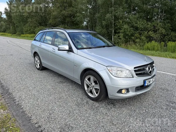 Pardodu Mercedes C220 W204. No Vacijas. Jauna T. A. uz Gadu. Originals nobra