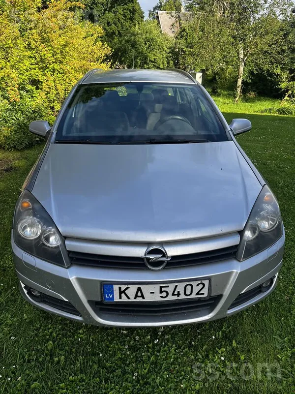Opel Bez apskates, var rezerves daļām.