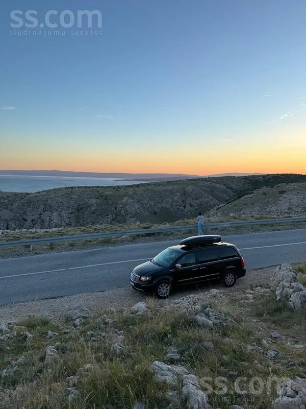 Chrysler Pārdodu Chrysler Towncountry lieliskā stāvoklī. Li