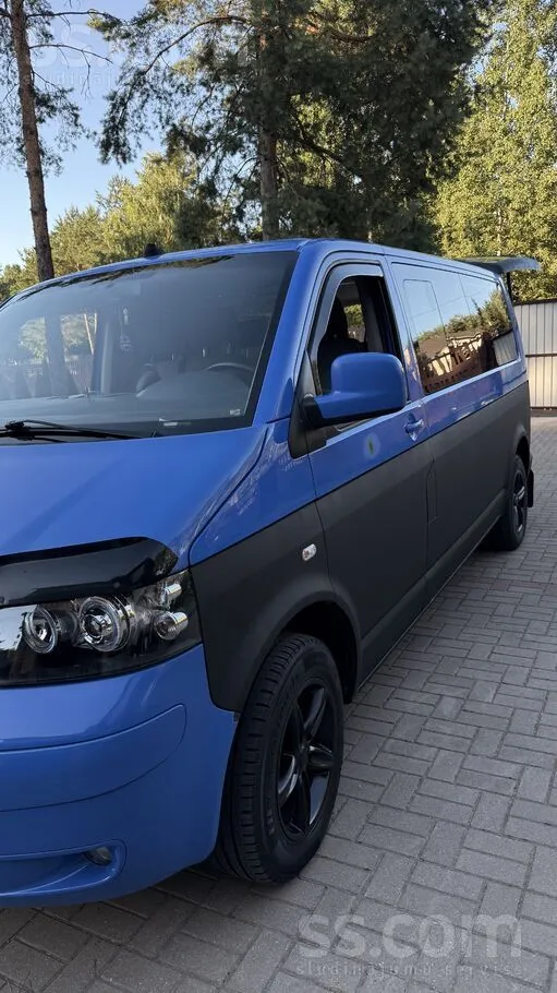 Volkswagen Caravelle [2008и 2.5Tdi 96Kw]
Пробег: 248 000 км. 
Коробка: 6-с