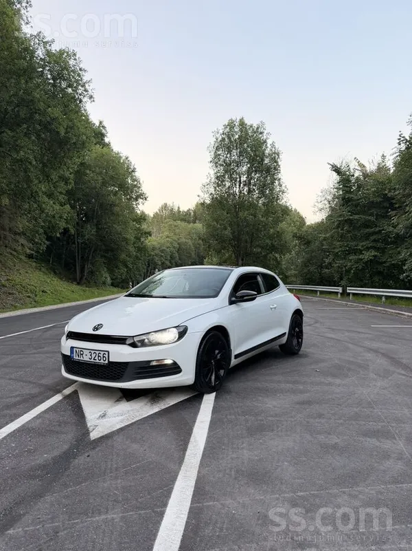 Volkswagen Pārdodu 2010. gada Volkswagen Scirocco 1.4 Tsi (12
