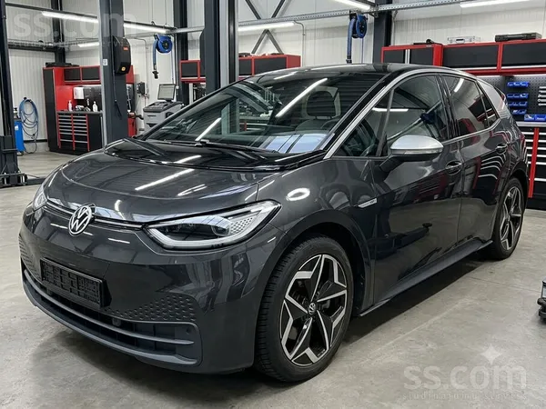 Ekii / VW Id. 3 Pro 150kW 2020/12 58kWh no Nīderlandes. Komforts un Ekononom