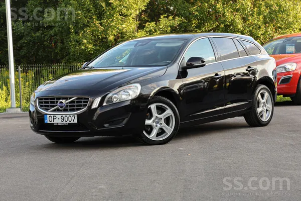 Volvo V60, 2.0d, 120 kw (labais piecu cilindru motors), automāts, ļoti labā
