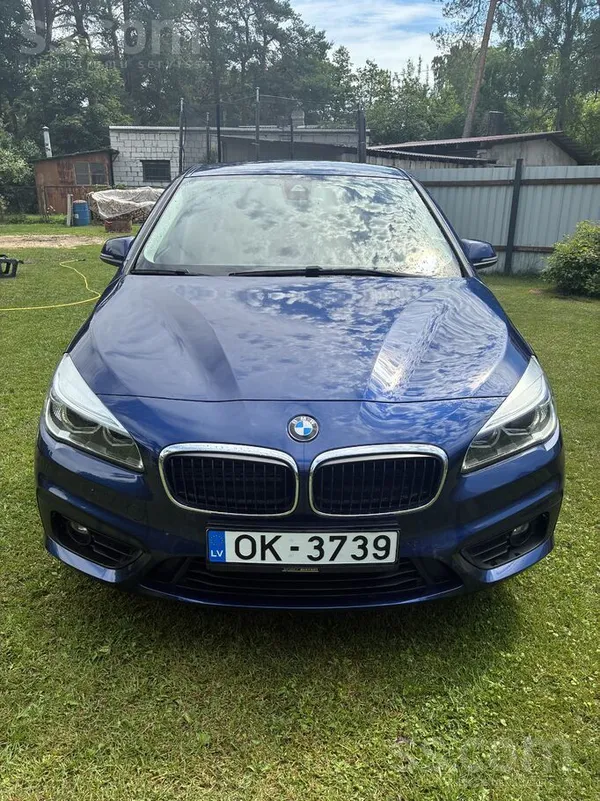 BMW BMW 225xe Active Tourer 1.5 plug-in гибрид 2016 го