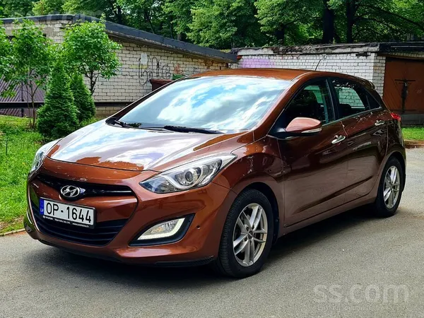 Hyundai Hyundai i30. Машина в прекрасном состоянии. Куплен