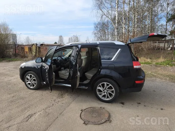 Citroen Pārdodu Citroen C-Crosser 2.2 Tdi. 7 vietas. Pirms