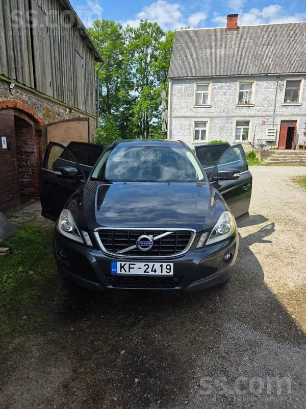 Volvo Pārdodu Volvo Xc60 ar tikko izietu tehnisko apskat