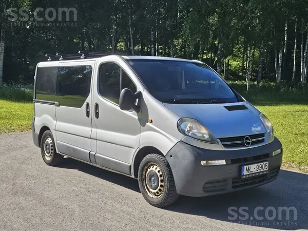 Opel Pārdodu Opel Vivaro busu. 1.9cdti/74 kw. 