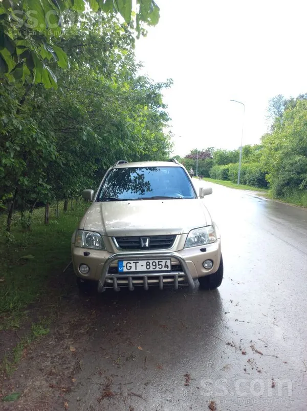Honda Pārdodu Honda cr-v labā , teh. stāvoklī, kap. dzin