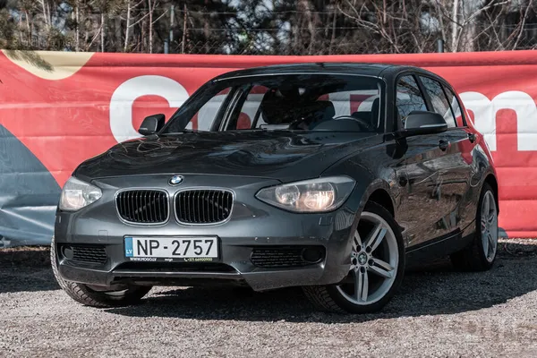 BMW 118, 2012 gada. 2.0d, 105kw. 

Aprīkojums:
Keyless Go
Sport-Eco brau