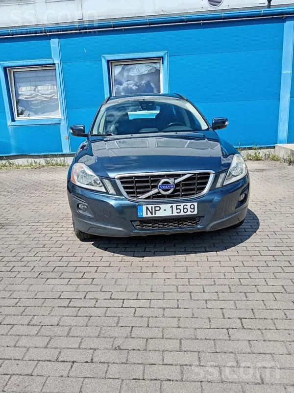 Volvo XC 60 - 1