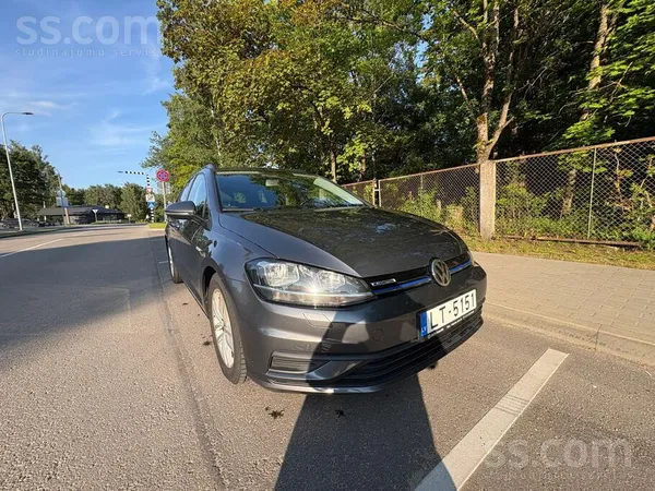 Volkswagen Pārdodu koptu un uzticamu VW Golf. 
