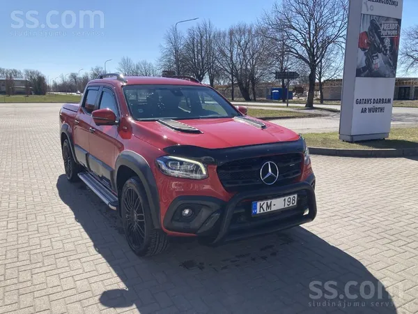 Mercedes Продаётся машина в идеальном состоянии. Полный Amg
