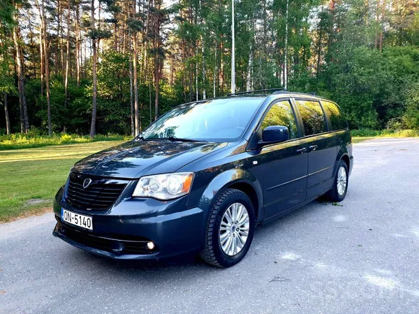 Lancia Lancia Voyager Platinum 2.8 Crd (120 Kw)