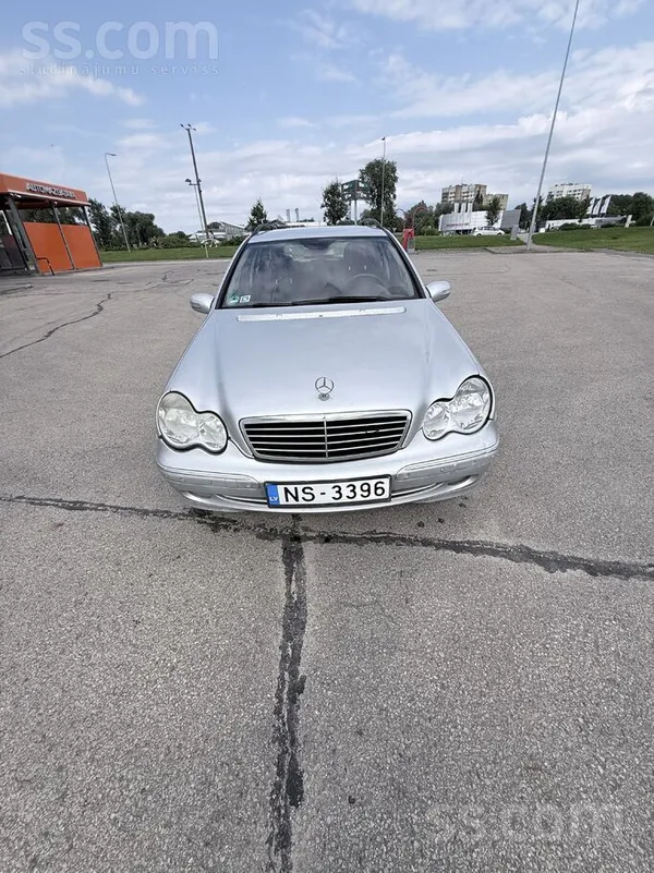 Mercedes C180 2006 - 1,700  €, 234 tūkst., Latvija