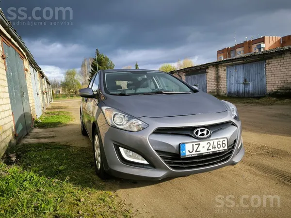 Hyundai Ekonomisks auto, bet ikdienas vajadzībām kļuvis pa