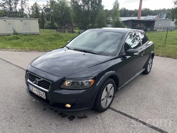 Volvo C30 1.6l dīzelis. 80kw

Automātiskās tuvās gaismas, Kruīza kontrole,