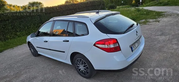 Renault Steidzami-Labi saglabājusies Renault Laguna , ar n