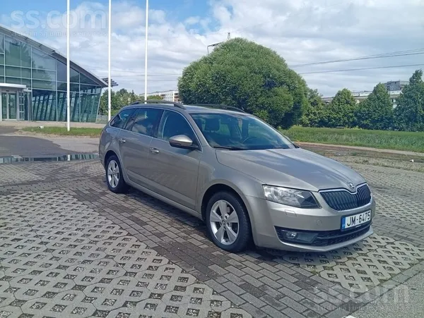 Skoda Škoda Octavia Elegance 2.0 Tdi CR 110kw, salīdzino