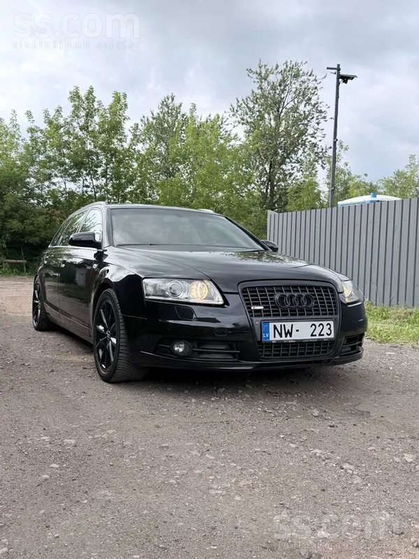 Audi Pārdod koptu automašīnu teicamā tehniskā un vizuāl