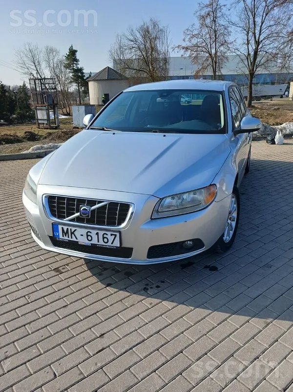 Volvo V70
