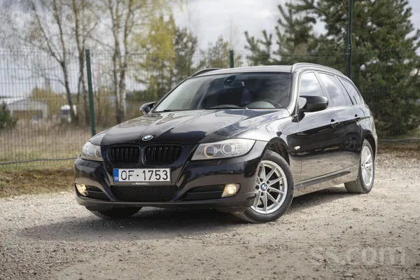 BMW BMW 318, 2012. gada. 2.0l dīzelis, mehānika.