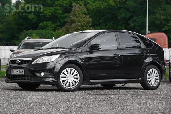 Ford 1.6D, komplektācija- mehānika, ādas multi stūre, k