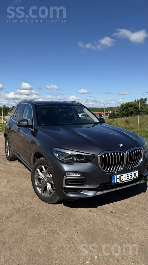 BMW Продаю бмв x5 xDrive, 30d, 195 киловатт. Очень эко