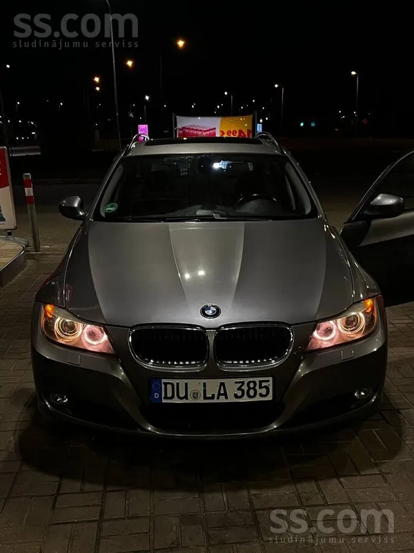 BMW Auto labā tehniskā un vizuālā stāvoklī 