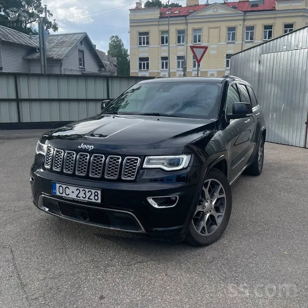 Jeep Jeep Grand Cherokee 3.0 dīzelis / Overland komplek