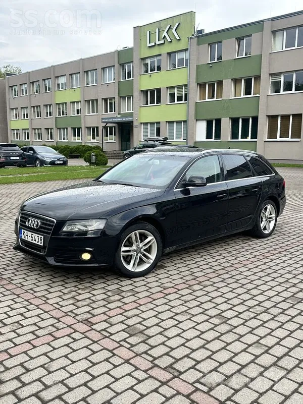 Audi Pārdodu audi A4 B8 2008. gada, 2.0 dīzelis, 8 ātru