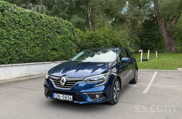 Renault Svaigi ievests Megane Bose - automāts, izcila komp