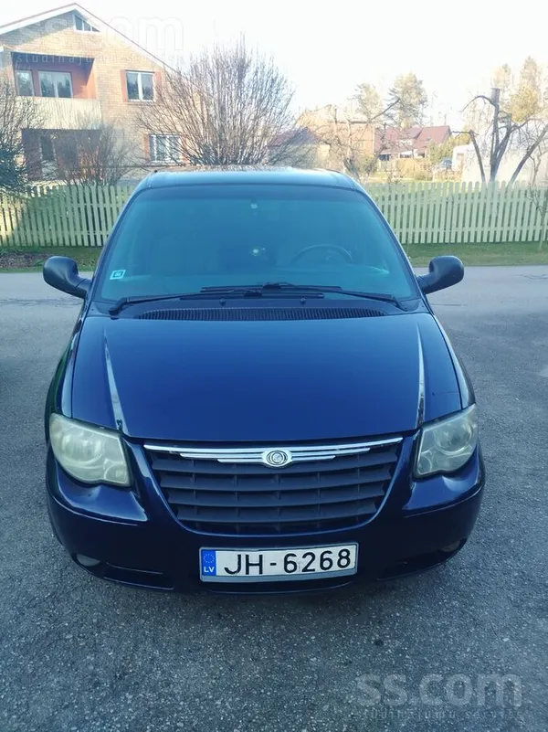 Chrysler Chrysler Voyager 2.4 benzīns/gāze. Braucošā kārtīb