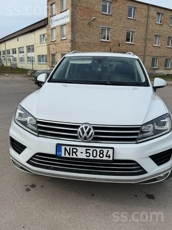 Volkswagen Pārdodu ļoti labu, saudzīgi lietotu automašīnu ar 