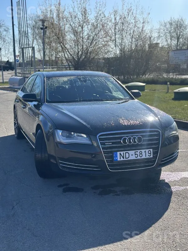 Audi Audi A8 / 2010 / 4.2 Fsi Quattro (273 kW) Отличное