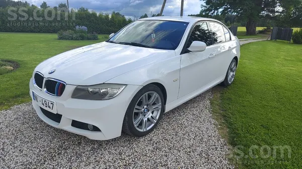 BMW Auto labā stāvoklī, svaiga tehniskā apskate, tikko