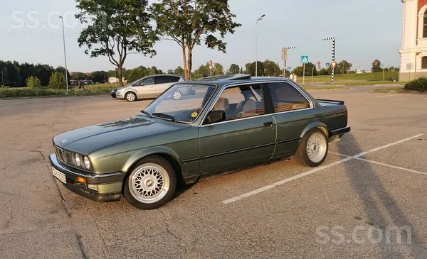 BMW e30 316 ar reģistrētu M54b30 170 kW (228 hp), Lsd 188mm 3.25, Bbs RM.