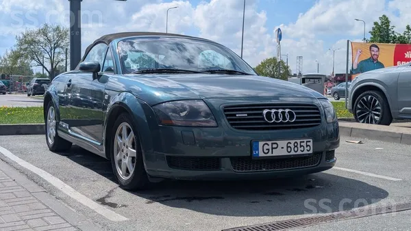 Audi Pardodu Audi TT Roadster Quattro ar jauno TA. 
