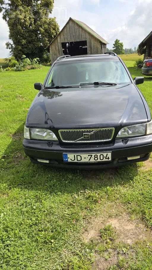 Volvo Sveiki. Pārdodu volvo v70