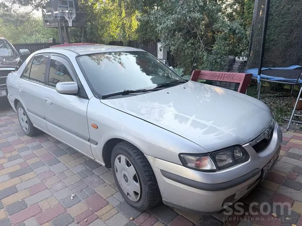 Mazda Pārdodu Mazda 626 normālā stāvoklī, 228 000 orģinā