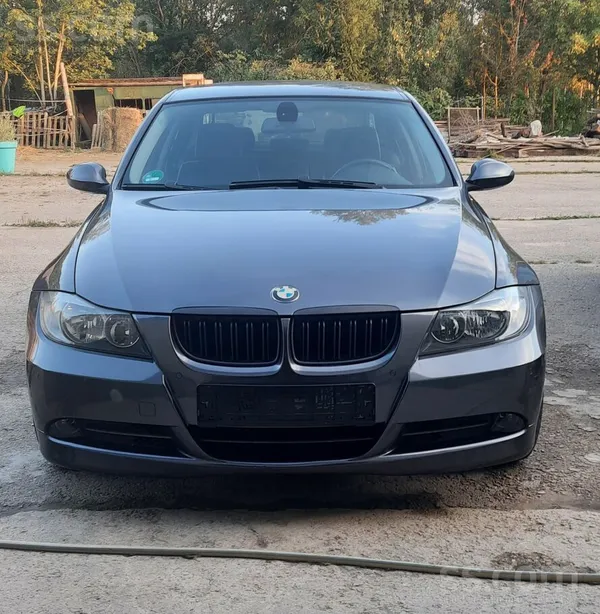 BMW Pārdodu savu BMW e90 325i, 2005 gada. Motors darbo