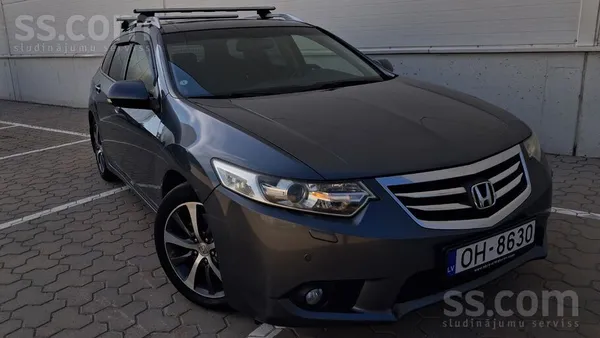 Honda Accord Tourer Executive MT 2.4 benzīns- 148 kW. Pirkta Jauna Latvijā p