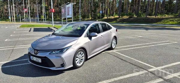 Toyota Pārdodu Toyota Corolla Sedan Active plus, ar 1.6 b