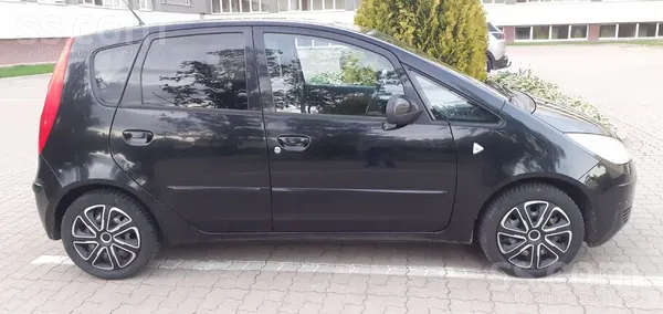 Mitsubishi Продаю авто в хорошем cостоянии. Новый ТО. Привод 