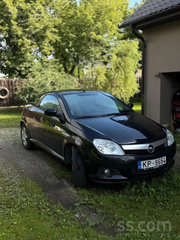 Opel Auto normālā stāvoklī, braucošs, svaiga tehniskā a