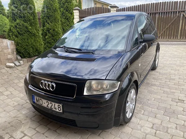 Audi Audi A2 1.4.tdi 2003 melns metaliks. 