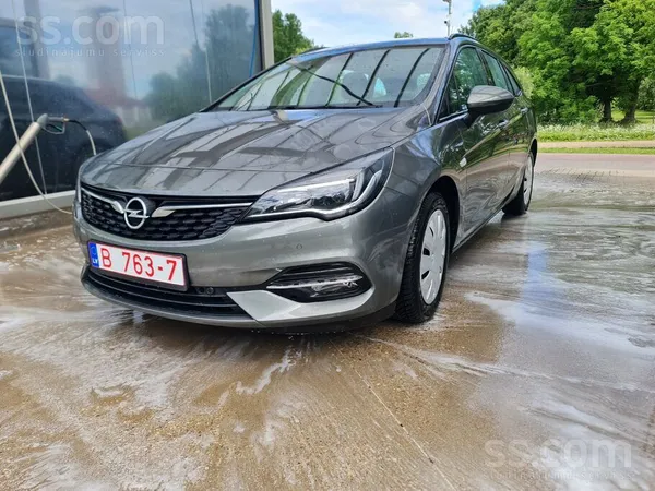 Opel Tikko no Nīderlandes. Firma pārdod Opel Astra Spor