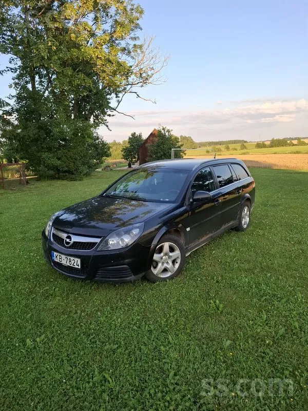 Opel Pārdodu Opel Vectra . Ir slimibas lapa . Auto vair