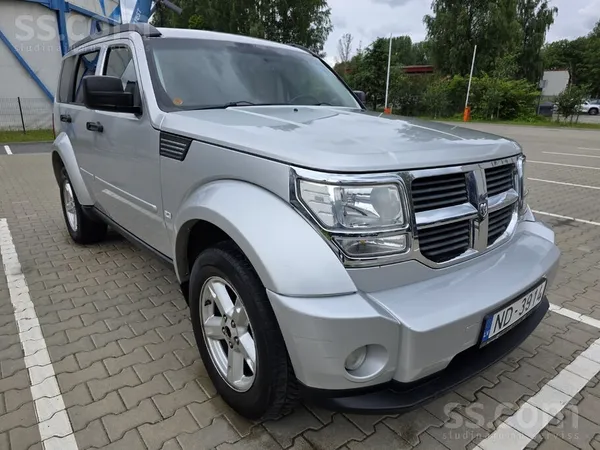 Automašīna teicamā tehniskā un vizuāla stāvoklī, patiess - pierādāms nobraukums.
Dodge Nitro (2007) - 2.8 dīzelis 130 kW 4W ...